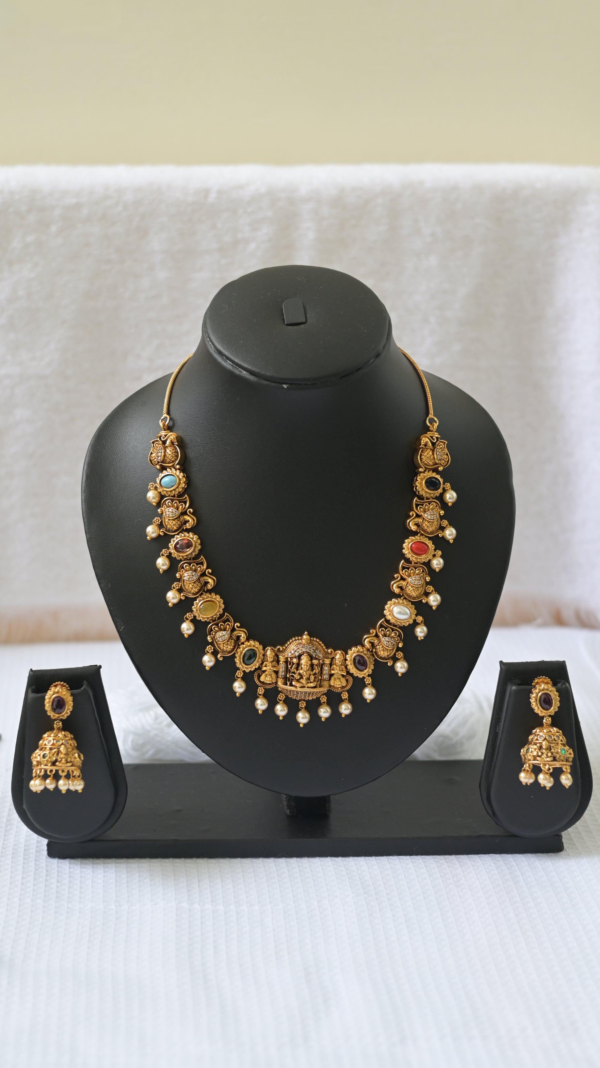Viyaraa Antique Navaratna Temple Necklace Set VIYARAA